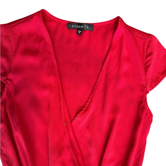 Dynamite Red Short Sleeve Romper Size Xsmall - Picture 3 of 4